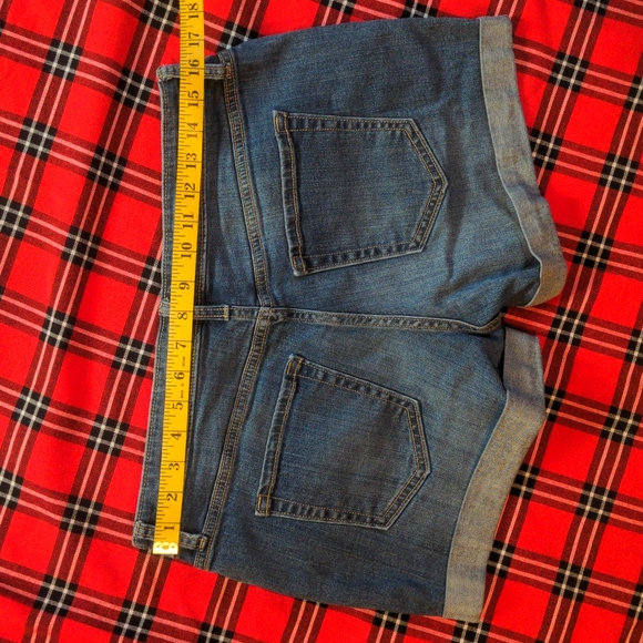 Lot of 2 Pairs Jean Shorts, US8 - Picture 4 of 7